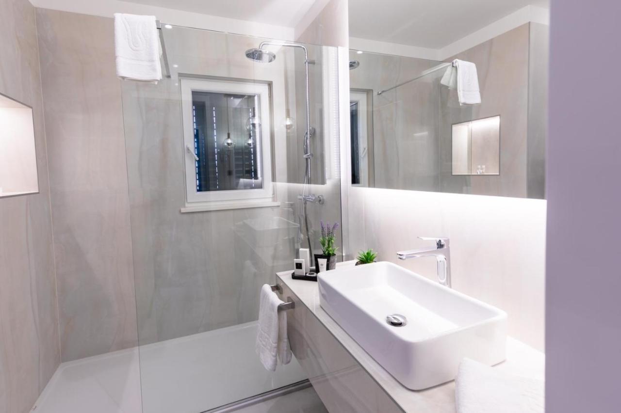 Luxury Rooms Il Ponte Trogir II Exterior photo