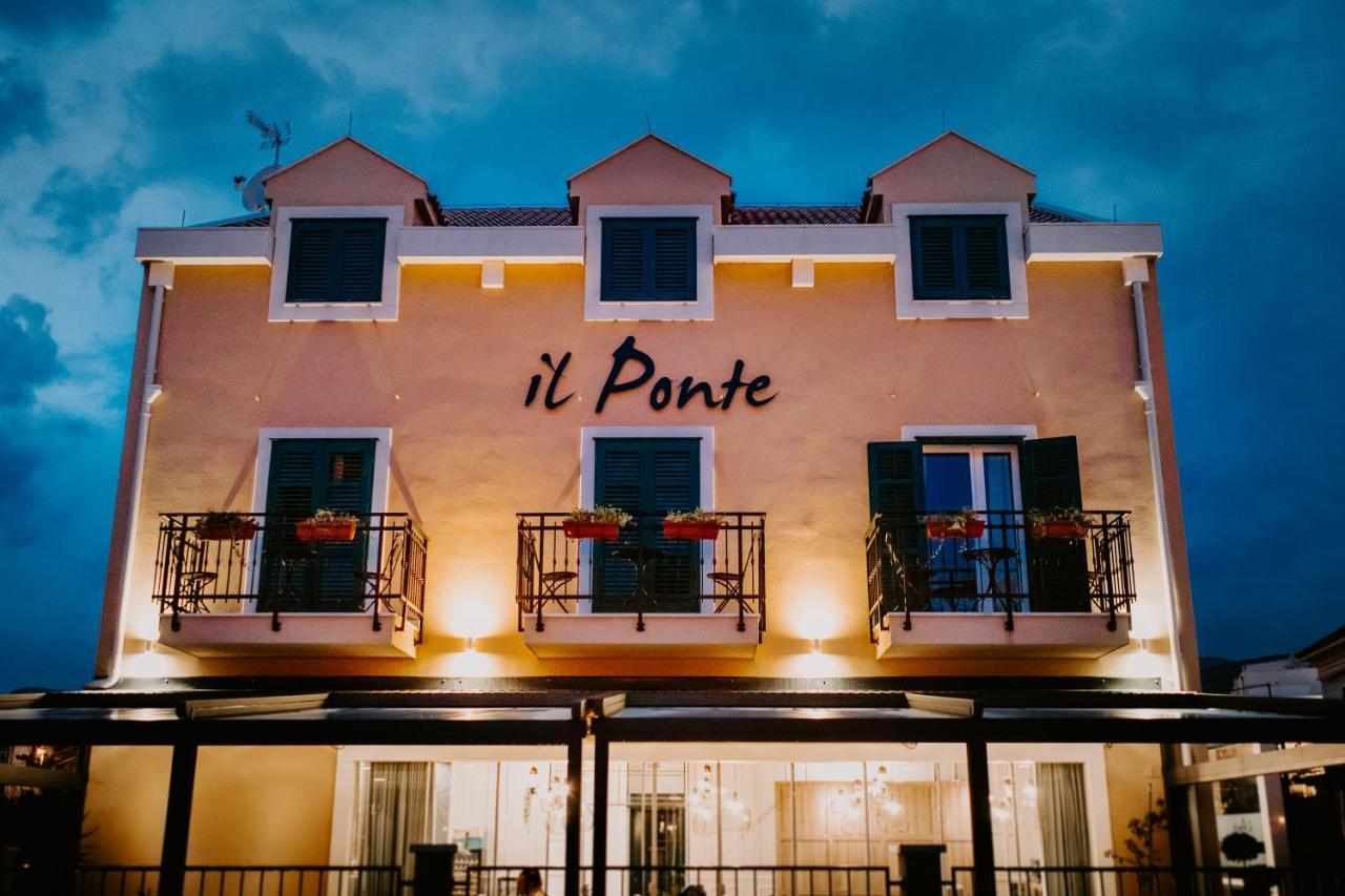 Luxury Rooms Il Ponte Trogir II Exterior photo